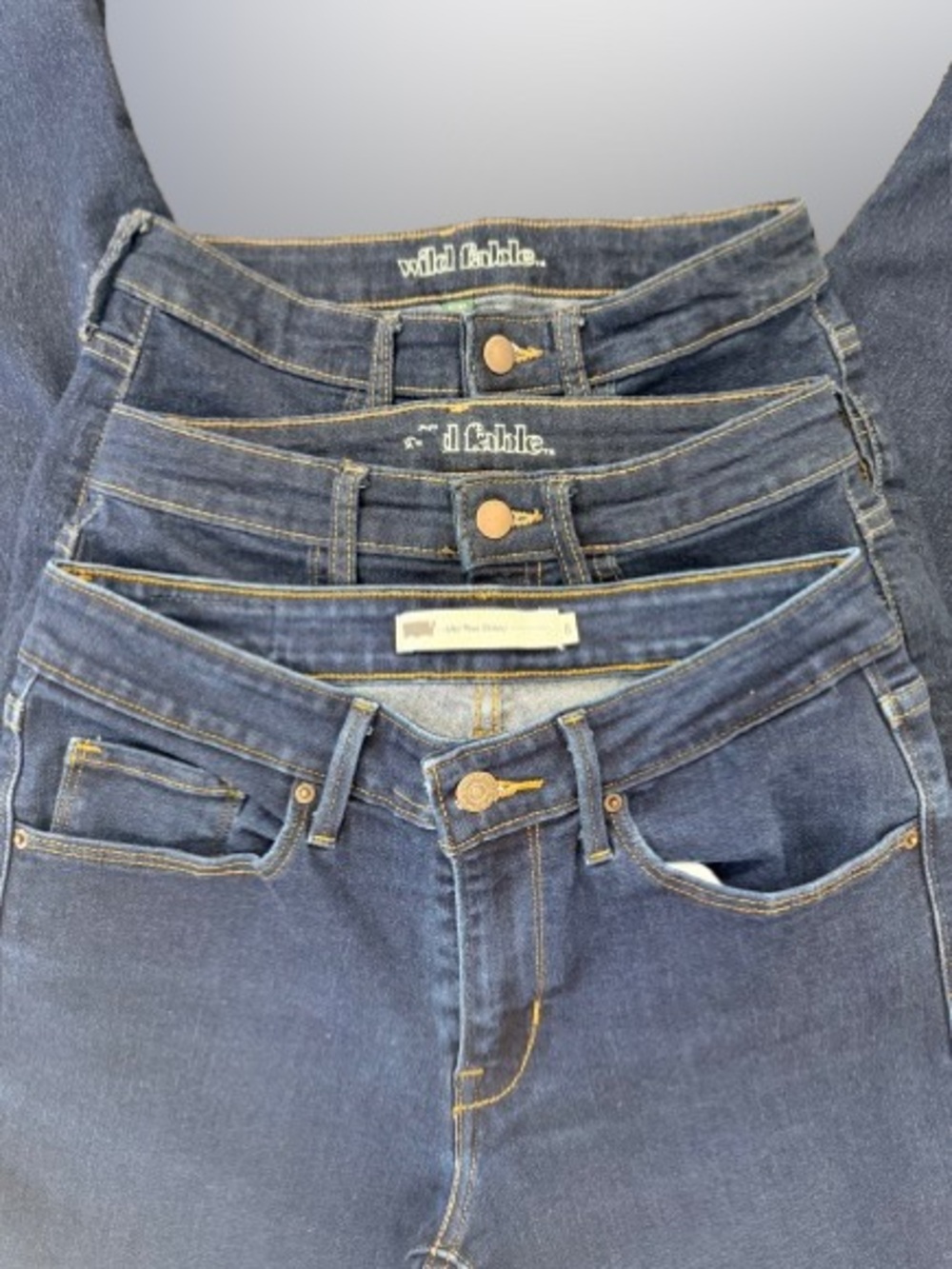Bundle of 3 Women’s Jeans Size 6 Levi’s Mid Rise Skinny + 2 Wild Fable Skinny